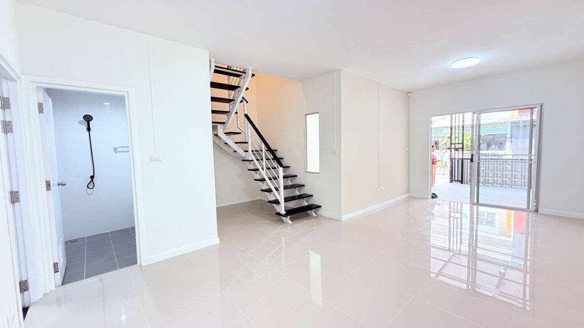 รูป ขายทาวน์เฮาส์ 2 ชั้น หมู่บ้านพฤกษา 64/2 คลอง 3 แต่งสวย Minimal - รูปที่ 5/9