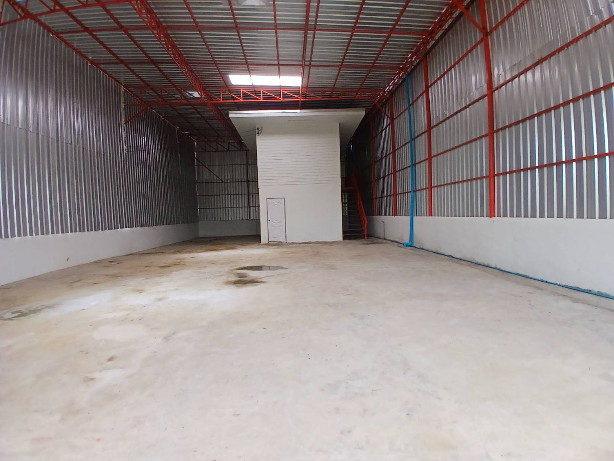 picture Warehouse for rent, Watcharapol Intersection Tel.0999983897 - 5/12