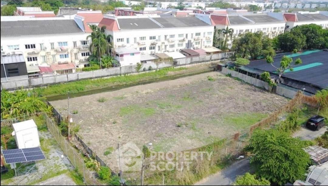 picture Land For Sale In Khlong Chan, Bang Kapi Bangkok (ID 3085526) - 1/5