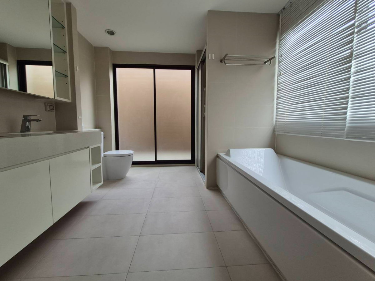 รูป บ้านลุมพินี สวนหลวง ร.9 Luxury Home - รูปที่ 27/35