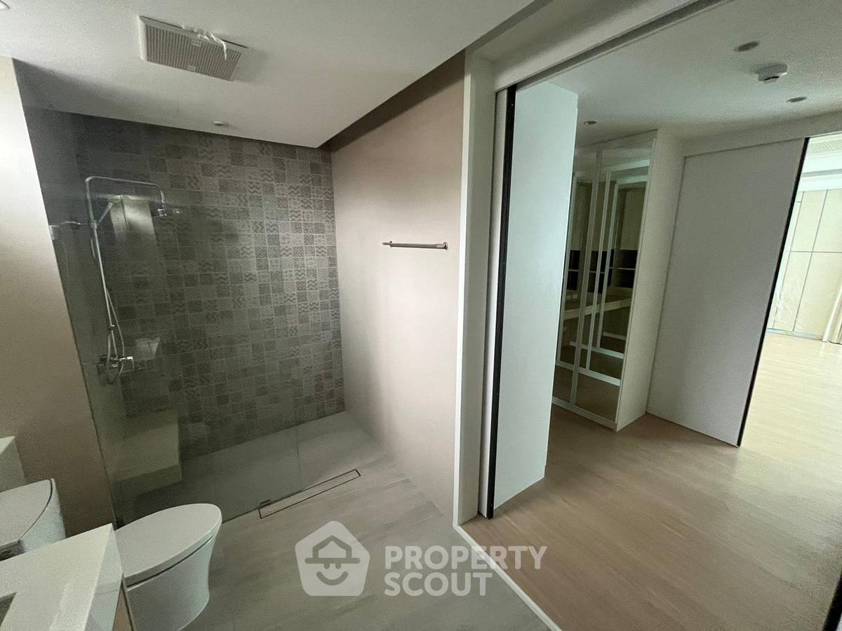 รูป บ้าน 4 ห้องนอน รองรับสัตว์เลี้ยง 460 ตร.ม. ใกล้ BTS พรอมพงษ์ (ID 1402794) - รูปที่ 12/13