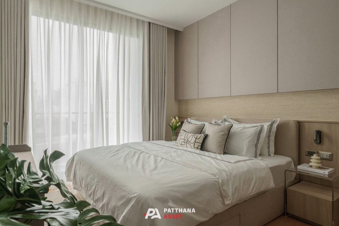 รูป ⭐ Best Value! 2BR 72 Sq.m. at Sukhumvit 39 | Luxury Decoration - รูปที่ 5/12