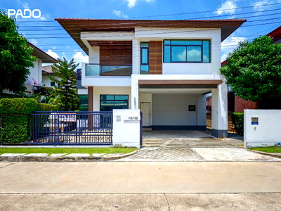 Houses for sale Lumlukka Road : The Perfect Location: Spacious 3BR House at Saransiri Phahol-Saimai (Opposite Foodland)