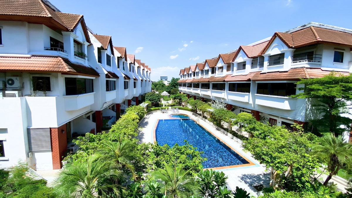 picture Lotus Point Townhouse for rent - 1/13