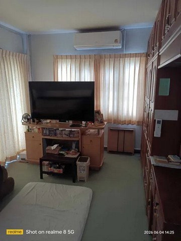 รูป ขายบ้านและที่ดิน บางพลี สมุทรปราการ เนื้อที่รวม260ตร.ว. ประกอบด้วยบ้าน2ชั้น1หลัง พื้นที่ใช้สอย 110ตร.ม. บ้านชั้นเดียว1หลัง พื้นที่ใช้สอย 81ตร.ม. - รูปที่ 12/17