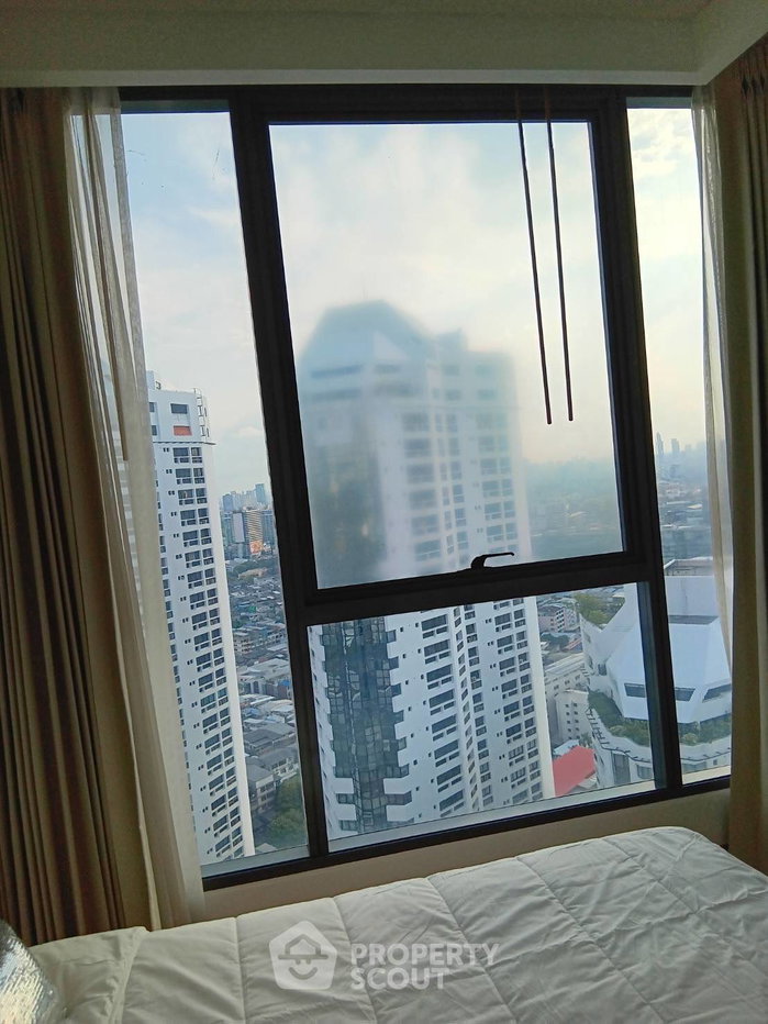 picture 2-BR Condo At The Lumpini 24, 32nd-Floor, 55 Sqm Near BTS Phrom Phong (ID 3090146) - 8/16