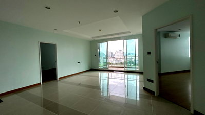 ขายคอนโด : ขาย 3 ห้องนอน Condo Supalai Wellington 1 มีที่จอดรถประจำ 