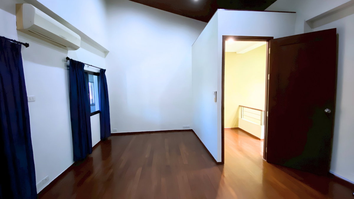 picture Lotus Point Townhouse for rent - 12/13