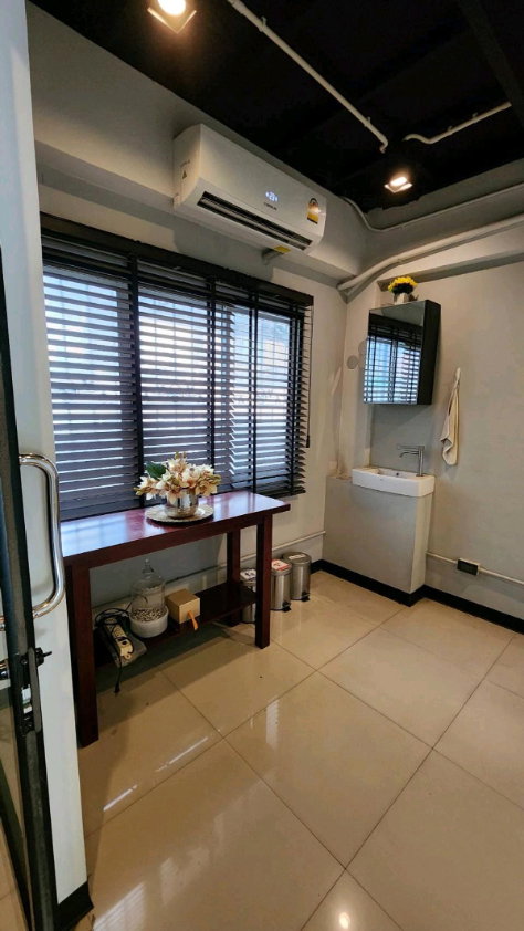 picture Shop house for rent, Ratchadaphisek, near MRT - 9/19