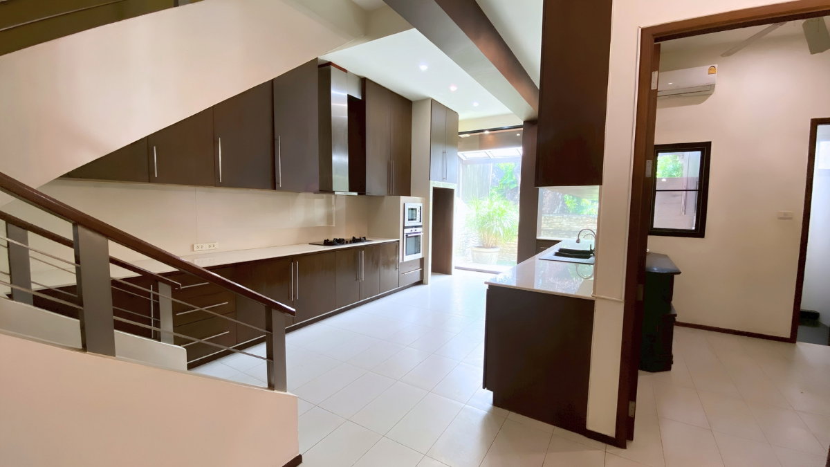 picture Lotus Point Townhouse for rent - 4/13