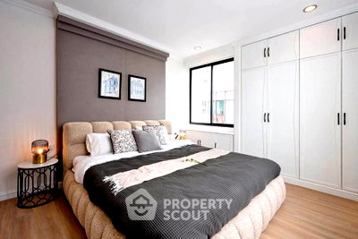 Condos for sale : 3-BR 240 Sqm Condo For Sale At Las Colinas, 100m To BTS Asoke (ID 3091372)