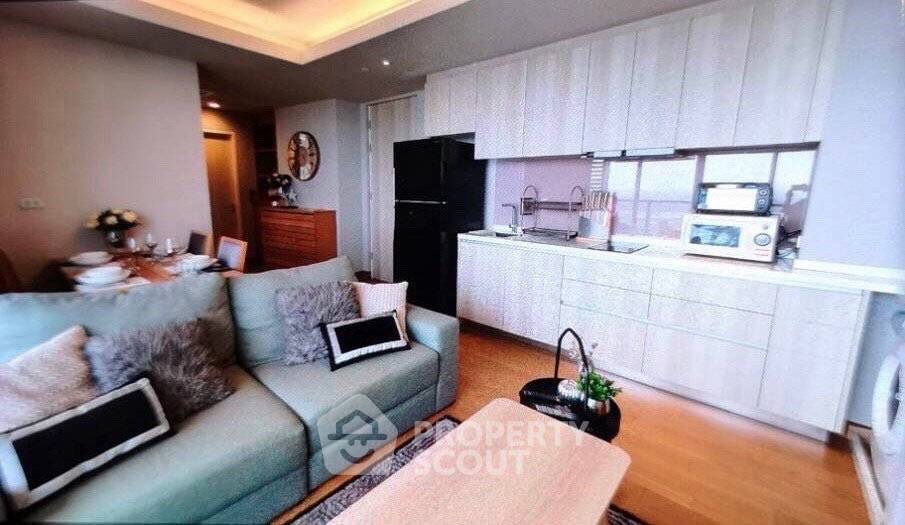 picture 2-BR Condo At The Lumpini 24, 38th-Floor Near BTS Phrom Phong (ID 3090453) - 3/15