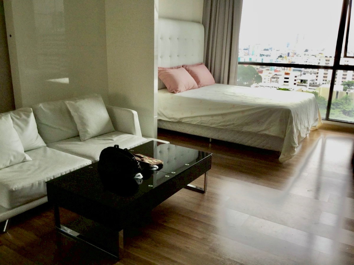 ✨ห้องสวย ราคาพิเศษ✨ ให้เช่าคอนโด Ivy Ampio เฟอร์นิเจอร์และเครื่องใช้ไฟฟ้าครบ พร้อมเข้าอยู่