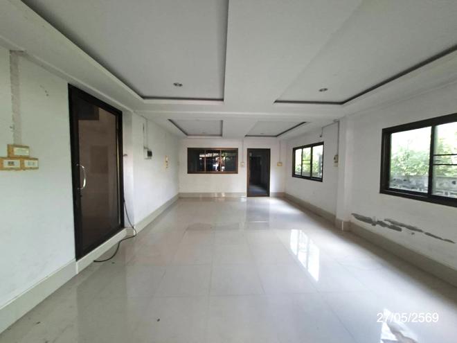 รูป บ้านเดี่ยว 146 ตร.วา เมืองสกลนคร สกลนคร 3.9M - รูปที่ 12/44