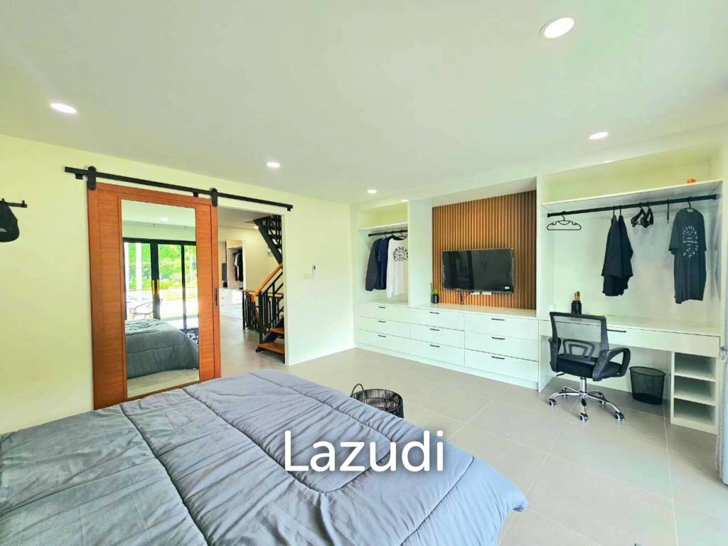 รูป RENOVATED 3 STOREY TOWNHOUSE NEAR TAKIAB BEACH - รูปที่ 17/44