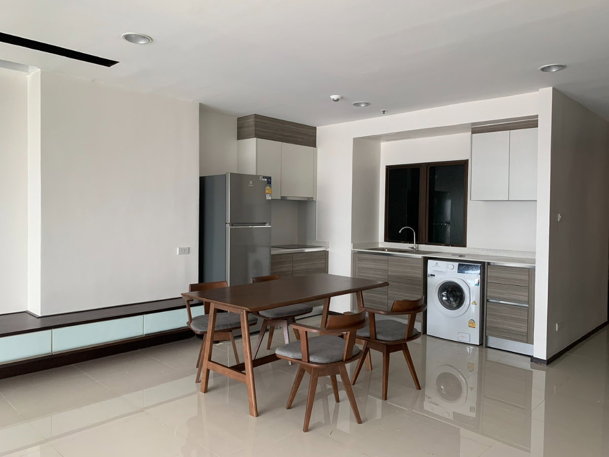 รูป ให้เช่า ห้อง 2 ห้องนอน ที่ คอนโด East Tower, ติดห้าง Central บางนา - รูปที่ 12/19
