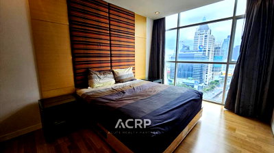 ขายคอนโด : ขายคอนโด Urbana Sathorn 1 ห้องนอนใหญ่ 64 ตร.ม. (รหัสทรัพย์ 00160312)