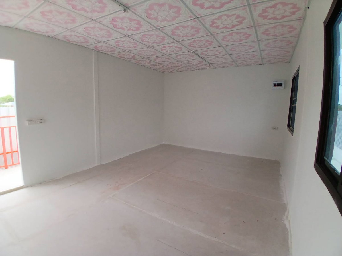 picture Warehouse for rent, Watcharapol Intersection Tel.0999983897 - 11/12