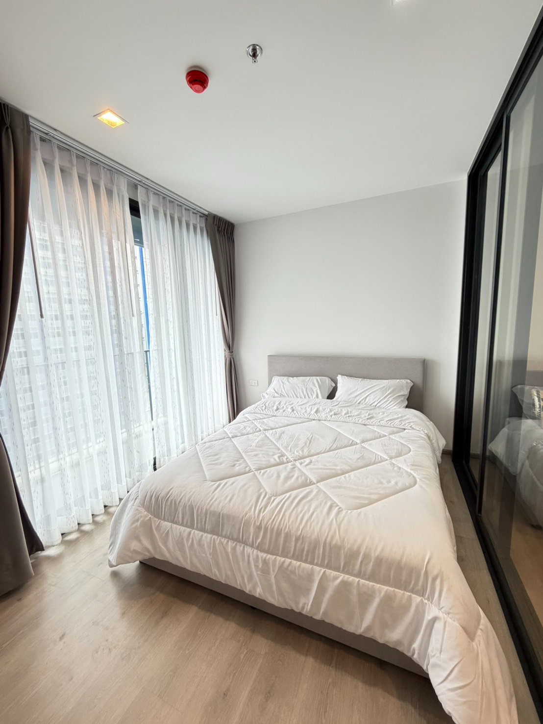 ♥️♠️♦️♟️ [N90419] For Rent: The Line Phahonyothin Park - High Floo Near BTS Ha Yaek Lat Phrao, Fully Furnished 📲 LINE: @theagentpro♥️♠️♦️♟️