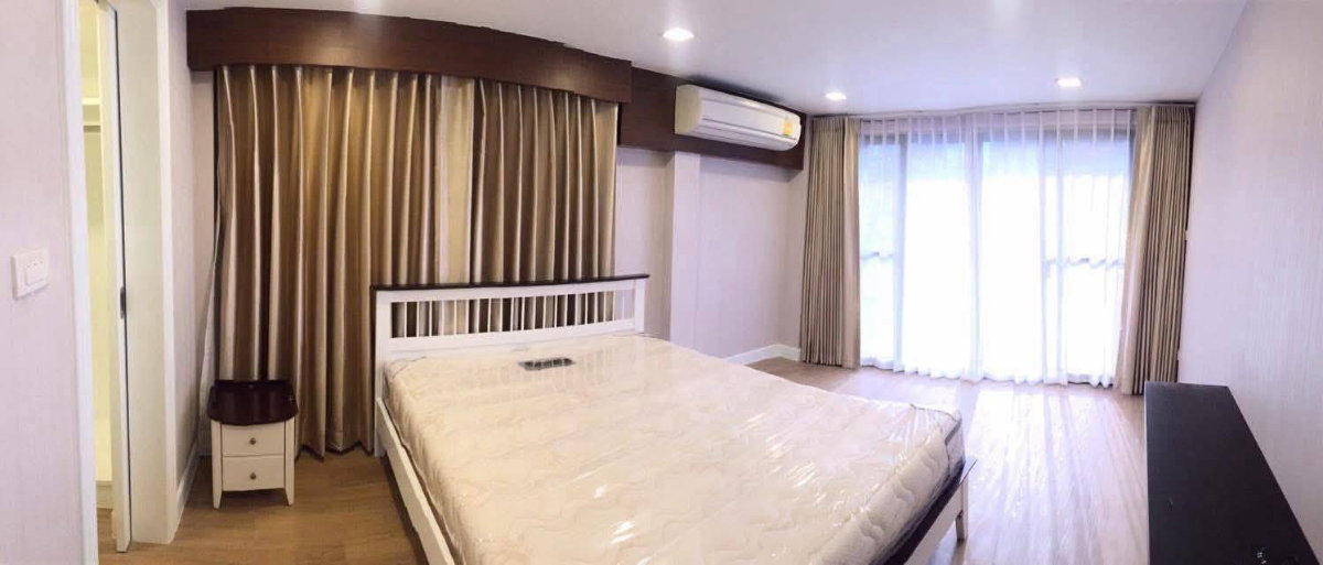 รูป LTH15963 - Pet Friendly Townhouse for Rent Ekkamai | 90K/Month | ทาวน์เฮาส์ให้เช่า เอกมัย เลี้ยงสัตว์ได้ - รูปที่ 5/7