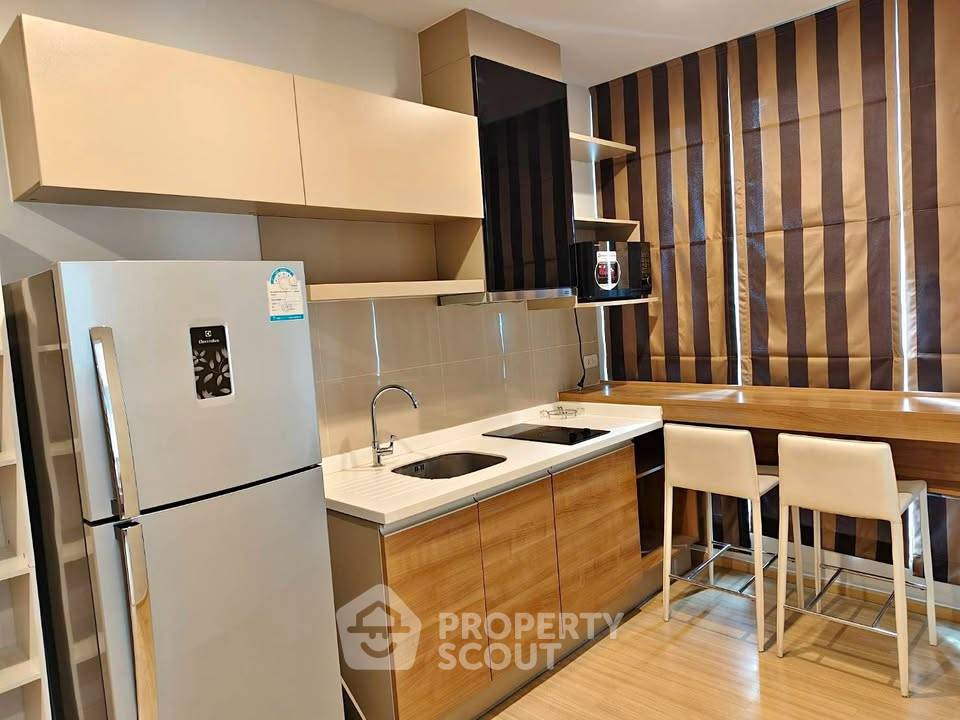 picture High-Floor 1-BR Condo At Rhythm Sukhumvit 50, 200m to BTS On Nut (ID 3092737) - 1/7