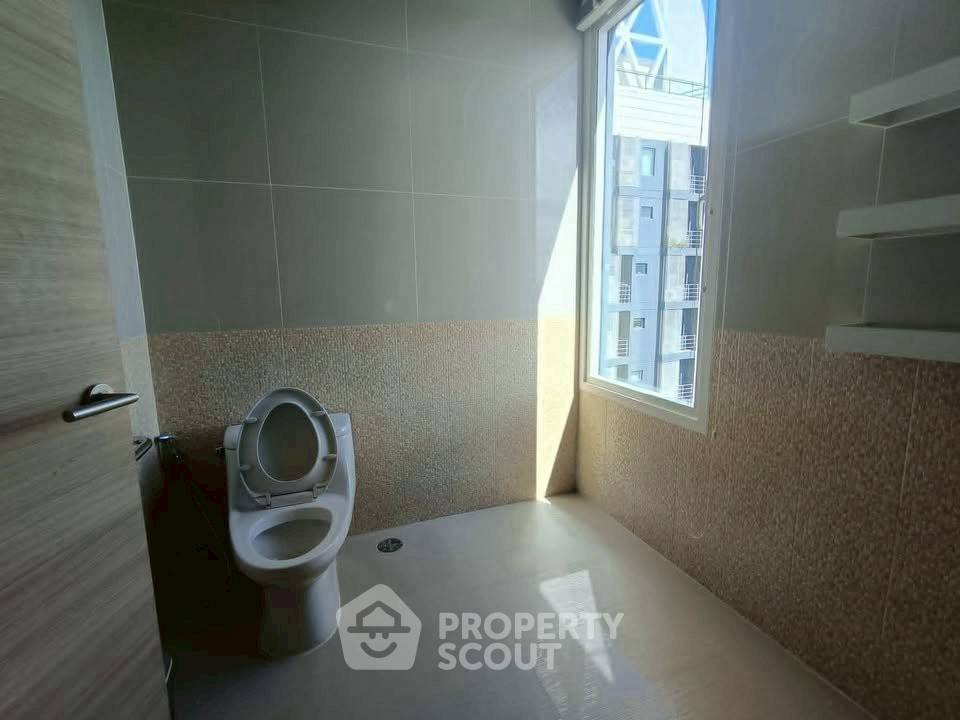 รูป คอนโด 2 ห้องนอน ให้เช่า ที่ Reflection Jomtien Beach Pattaya พื้นที่ 120 ตร.ม. (ID 3090933) - รูปที่ 15/16