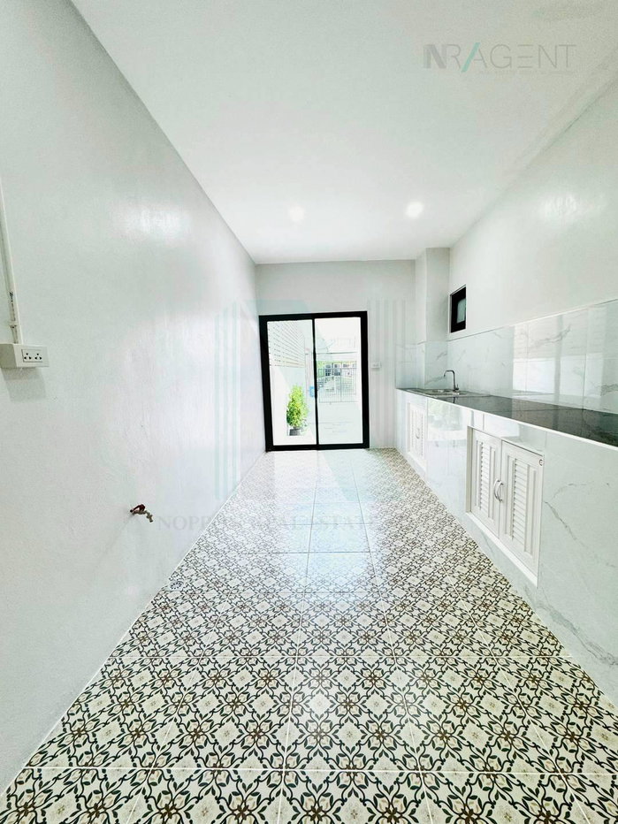 รูป ขายบ้านแฝด โครงการ บ้านจิตตกาญจน์ 2 ชั้น 4 ห้องนอน 2 ห้องน้ำ - รูปที่ 6/8