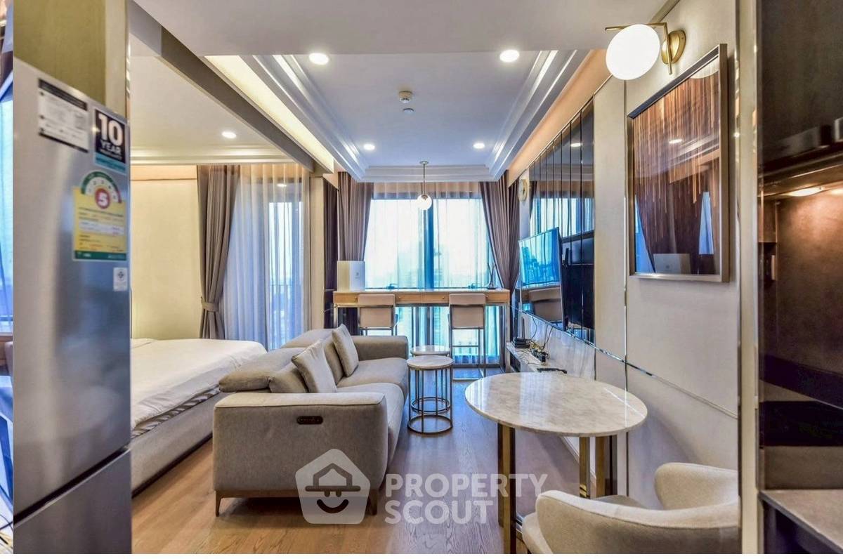 picture 1-BR Condo At Ashton Chula Silom Near MRT Sam Yan (100m) (ID 3090923) - 2/12