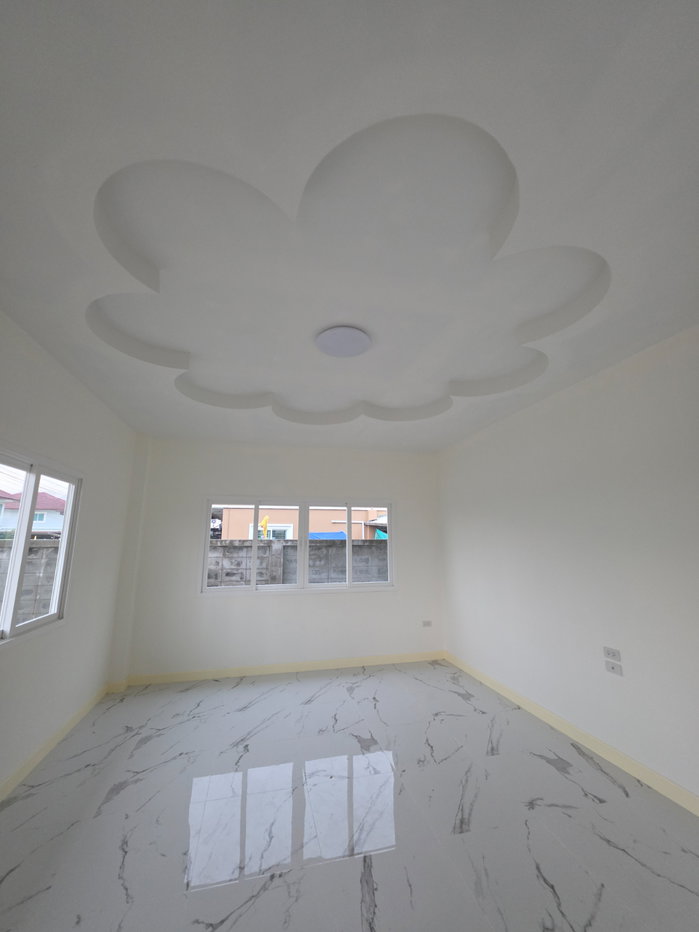 รูป ขายบ้านเดี่ยว 2 ชั้น พื้นที่ 120 ตรว ในโครงการบ้านกาสะลอง ดอนเมือง ถนนเทิดราชัน - รูปที่ 4/5