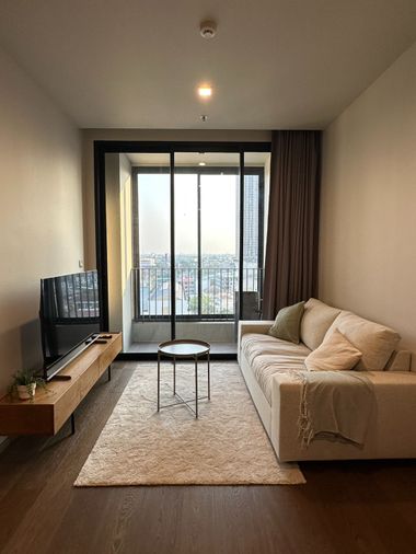 IDEO Q Sukhumvit 36 ปล่อยเช่า ห้องวิวสวย การตกแต่งเฟอร์ครบ พื้นที่กว้าง มุมพักผ่อนสามารถมองเห็นวิวมองได้กว้าง พร้อมเข้าอยู่