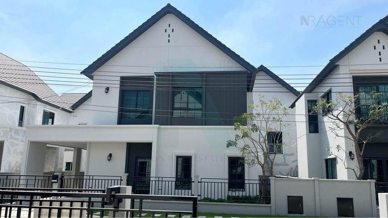 Houses for rent : For Rent 2-story House CENTRO BANGNA 4 bedroom 4 bathroom