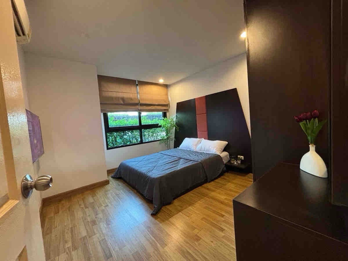 รูป 🔥 ห้องใหญ่ 43 ตร.ม. เพียง 10,000 บาท/เดือน! Baan Navatara นวมินทร์ พร้อมที่จอดรถ 🏡✨ - รูปที่ 2/11