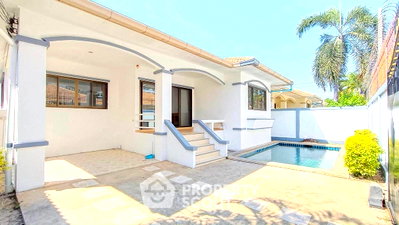 Houses for rent Bang Lamung Chonburi : Pet-Friendly 3-BR House For Rent, Adare Garden 1, Pattaya (Nong Prue) (ID 1527473)
