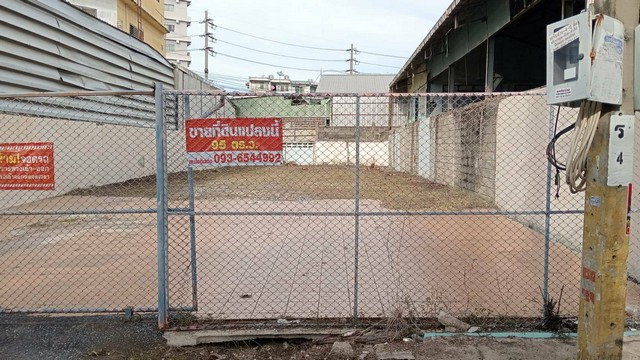 รูป ขายที่ดินเปล่า 95 ตารางวา ทำเลทองใกล้ มจธ.บางมด ประชาอุทิศ 48 แยกนาหลวง - รูปที่ 1/6
