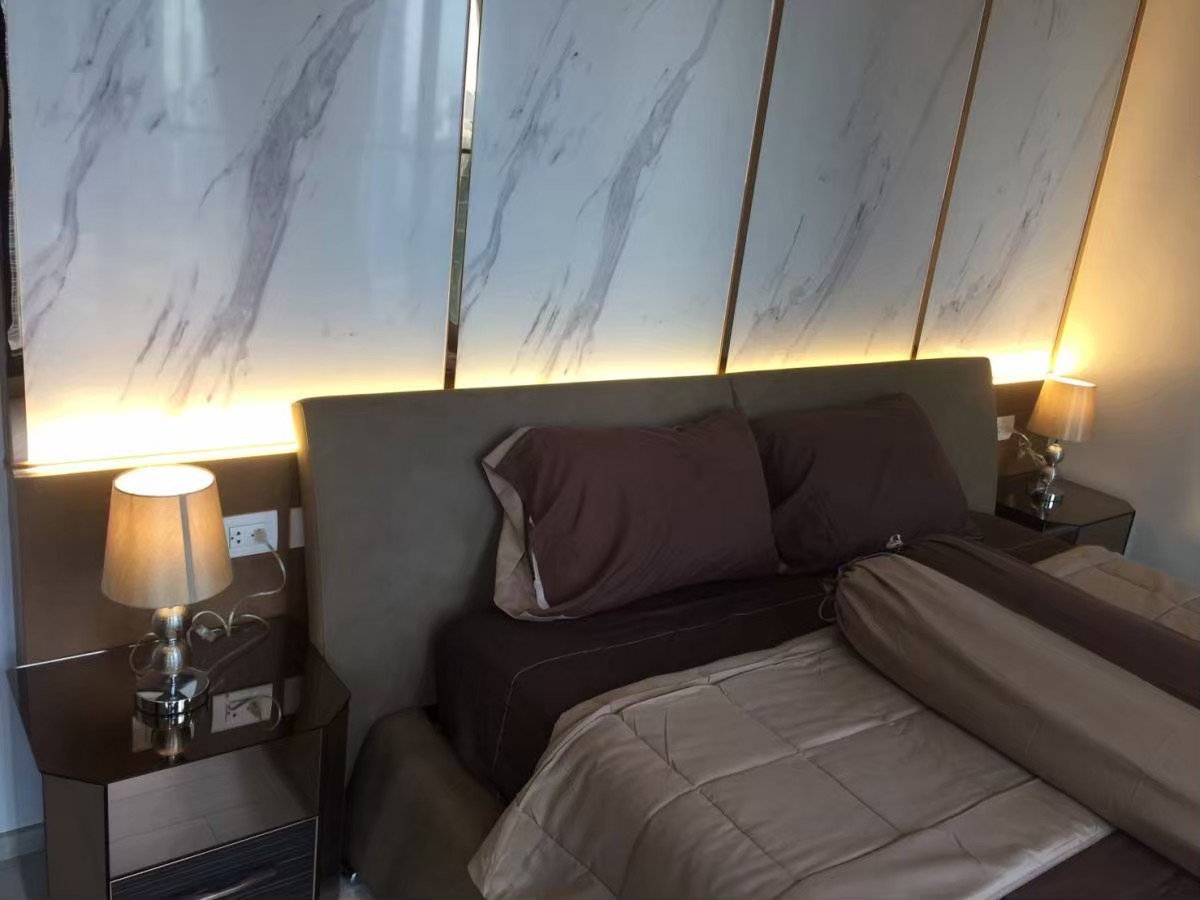 picture Luxury condo with direct BTS Ploenchit access 2 bedroom for rent 76k - 10/19