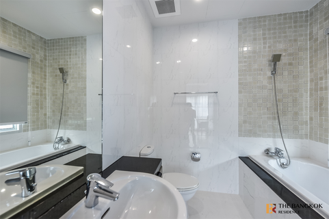 รูปภาพ Royal Residence Park Ultimate Luxury Condo in Business District