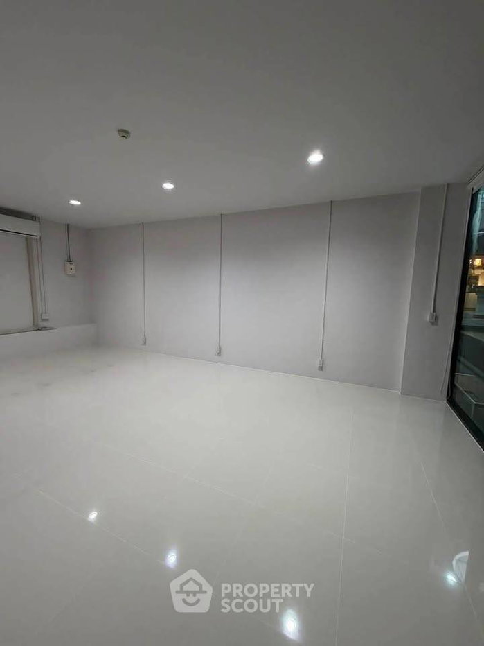รูป คอนโดให้เช่า 1 ห้องนอน โปลิส คอนโด สุขสวัสดิ์ 64 บางมด (ID 3089116) - รูปที่ 2/5
