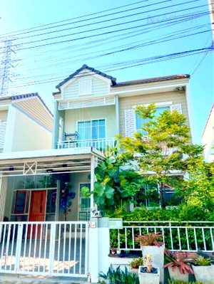 บ้านเดี่ยว สมุทรปราการ : ขายบ้านแฝด โครงการ เดอะ วิลเลจ บางนา กม.8 2 ชั้น 3 ห้องนอน 2 ห้องน้ำ