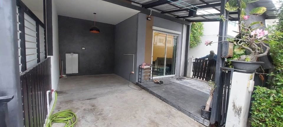 รูป R3098 ให้เช่าบ้านทาวน์โฮม 2 ชั้น ลลิลทาวน์ ไลโอ บลิสซ์ ลาดกระบัง-สุวรรณภูมิ (ว่างค่ะ) ใกล้สนามบินสุวรรรภูมิ - รูปที่ 2/10