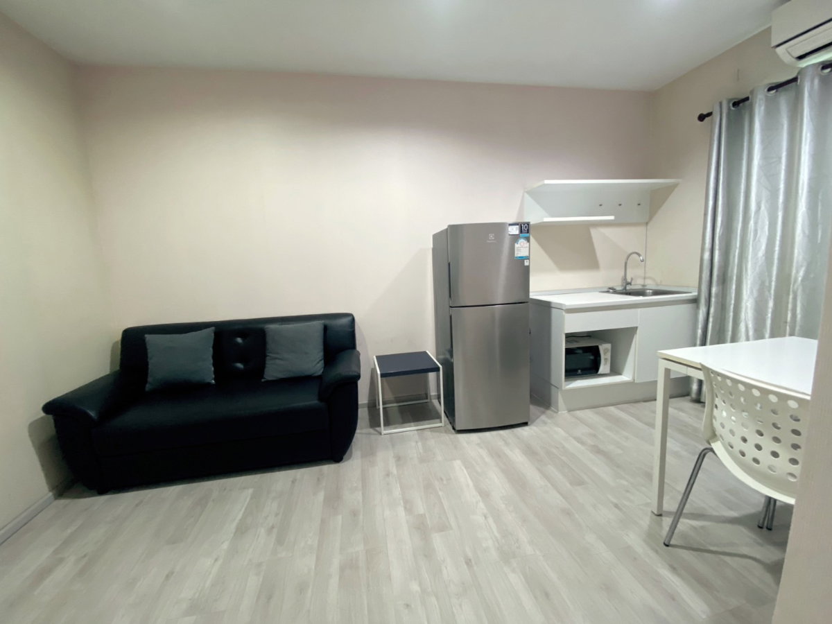 picture PLUM CONDO CENTRAL STATION PHASE 2 - 2/25