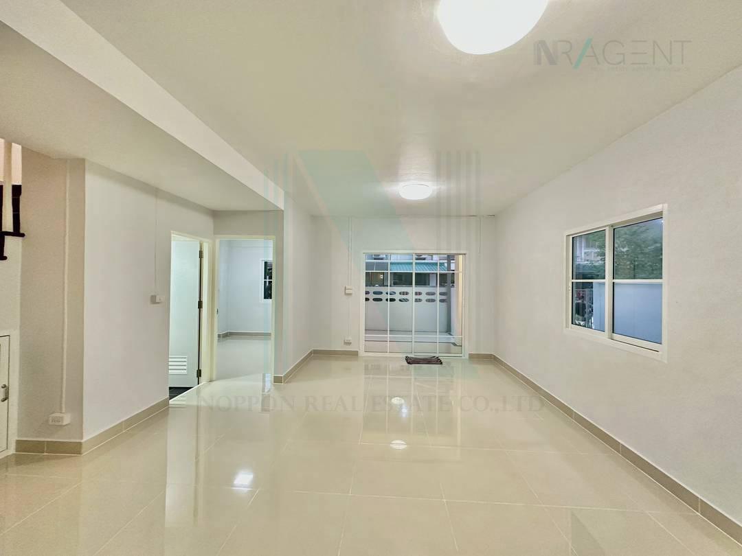 รูป ขายบ้านแฝด โครงการ พฤกษา 26 บางใหญ่ 2 ชั้น 5 ห้องนอน 2 ห้องน้ำ - รูปที่ 2/8