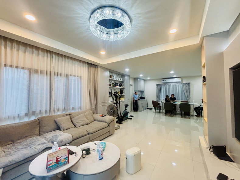 รูป ขาย บ้านเดี่ยว Build in ตกแต่งครบ Centro ทวีวัฒนา พื้นที่ใช้สอย 253 ตรม เนื้อที่ 100.2 ตรว - รูปที่ 4/12