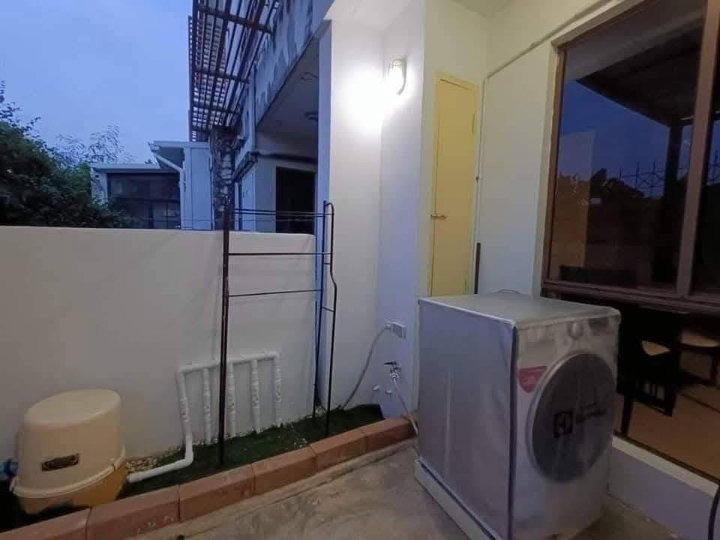 รูป 🏡 2606-RFF048 [ปล่อยเช่า] ทาวน์โฮม 3 ชั้น สไตล์ Cozy Modern พร้อมเข้าอยู่ ใกล้ BTS บางจาก! ✨ - รูปที่ 8/43