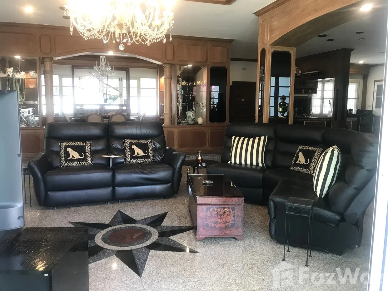 รูป ขาย บ้านเดี่ยว 4 ห้องนอน ในโครงการ หมู่บ้านชลลดา สายไหม  6181132 - รูปที่ 3/21