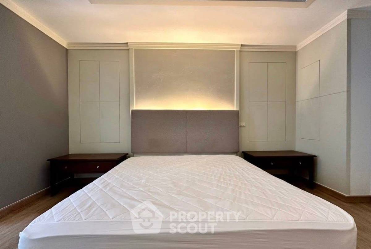 รูป คอนโด 2 ห้องนอนให้เช่า New House Condominium ใกล้ BTS ชิดลม 200 ม. (ID 3092756) - รูปที่ 8/11