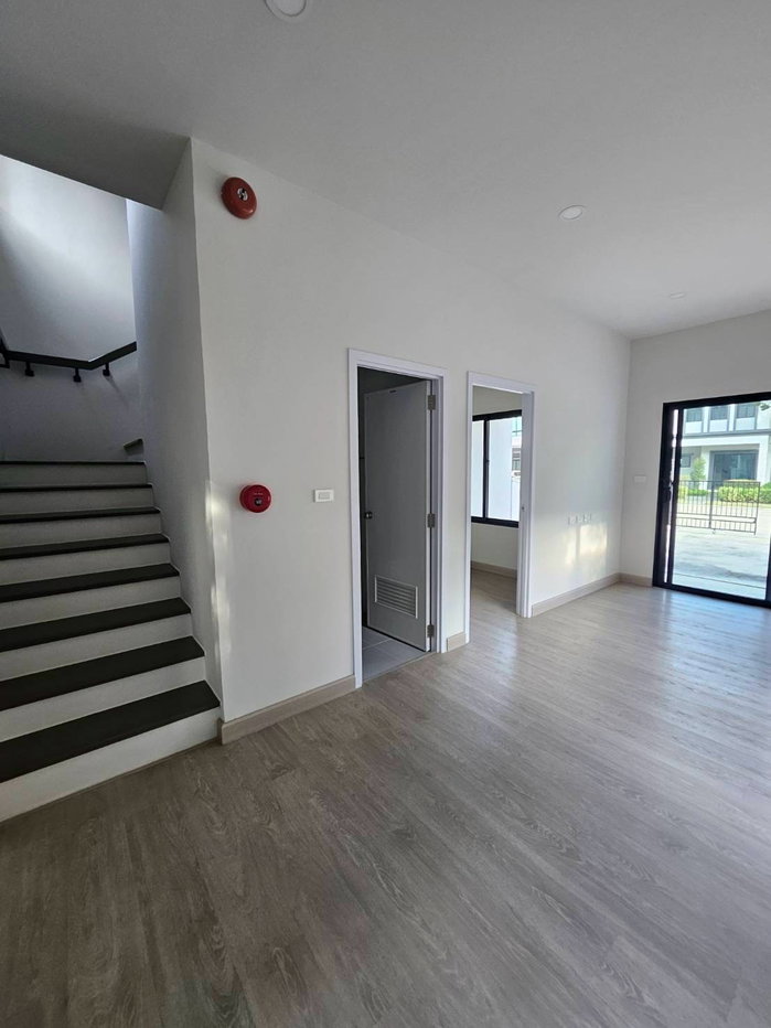 รูป Britania Town Bangna KM.17 5 bedrooms, for sale - รูปที่ 9/9