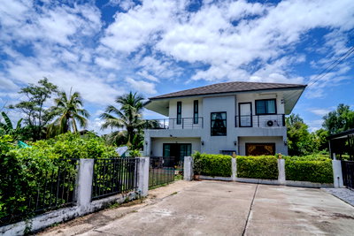 บ้านเดี่ยว ไปรษณีย์สันกำแพง : 💰 ลงทุนสุดคุ้ม! ขายบ้านพร้อมผู้เช่าการันตีรายได้ 20,000 บาท/เดือน 💰T. 063-664-9056
