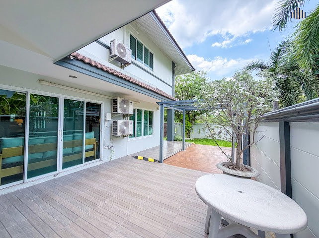picture Urgent Sale – 2-Storey Detached House at Rock Garden Place Land Area: 107 sq.w. | Usable Area: 490 sq.m. | 5 Bedrooms | 5 Bathrooms - 12/36