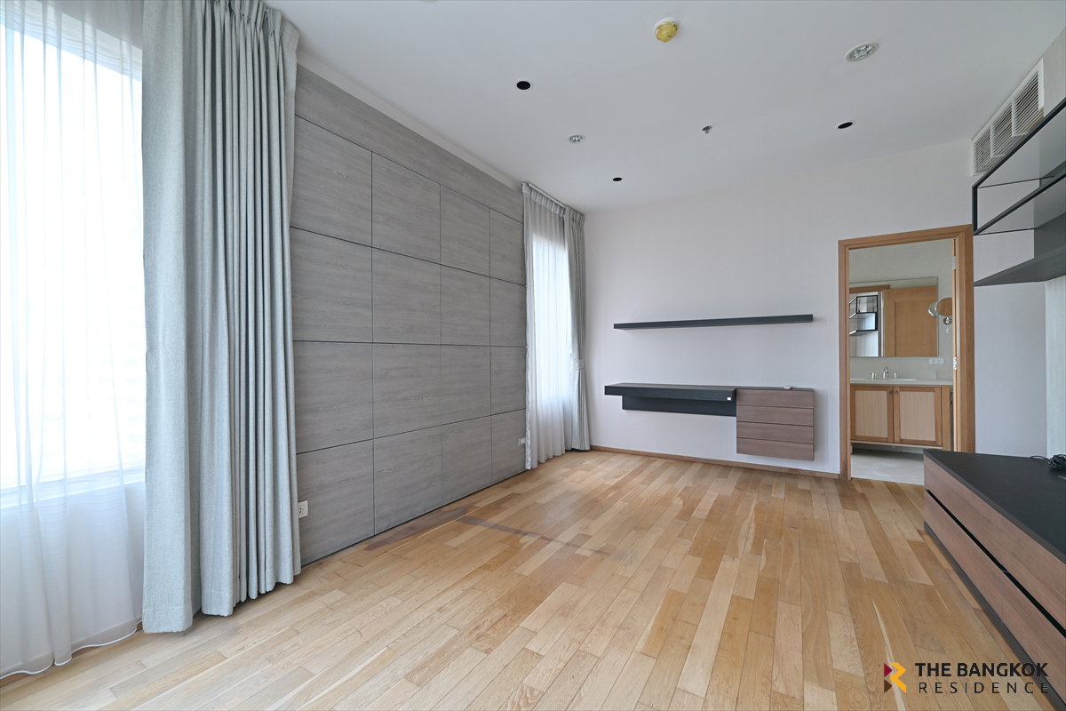 รูป The Emporio Place 🌟 ห้องกว้าง สวยแต่งครบ อยู่สบาย 💫 ใกล้ BTS พร้อมพงษ์ - รูปที่ 4/14