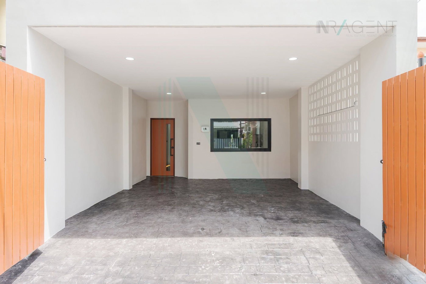 รูป ขายทาวน์เฮาส์ โครงการ สเคป เจริญกรุง-พระราม 3 2 ชั้น 3 ห้องนอน 3 ห้องน้ำ - รูปที่ 2/8